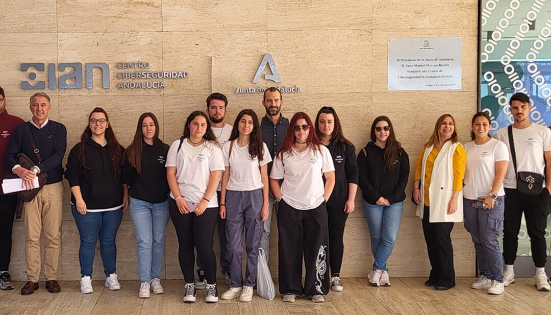 Visita del Programa de Empleo y Formación de la Mancomunidad al Centro de Ciberseguridad de la Junta de Andalucía