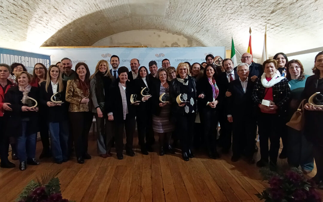 La Mancomunidad de Municipios Campiña Sur Cordobesa entrega sus Reconocimientos en favor de la Igualdad, destacando la labor de personas y colectivos que trabajan por una sociedad más justa